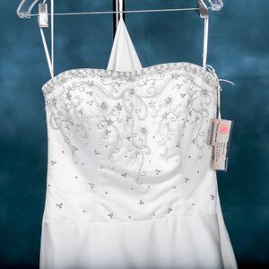 Botique Strapless Wedding Dress Puddle Train White Beads Embroidery 12 NWT